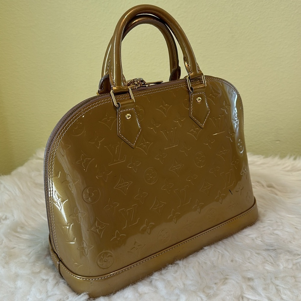💯Authentic Louis Vuitton Alma  Women's Bag🍀 - Picture 13 of 17